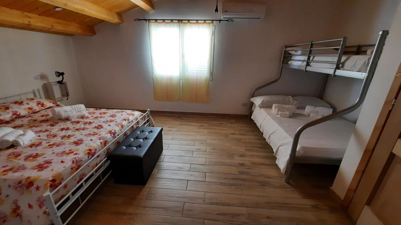 Debel House Bed and Breakfast Marina di Ragusa Exteriör bild
